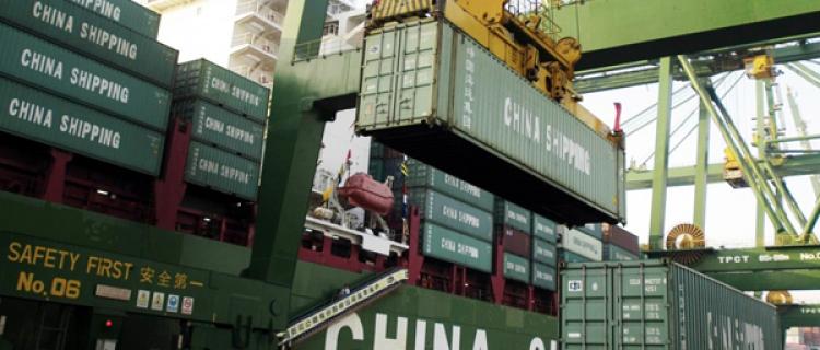 China reduce 13.400 millones de dólares en costos de logística en 2017