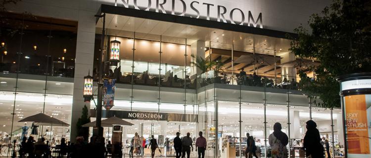 Nordstrom compra 2 startups digitales de retail