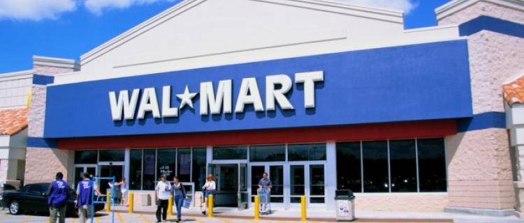 Walmart necesita invertir más para desafiar a Amazon